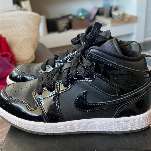 Nike Air Jordan 1 Mid SE ‘Space Jam’ Y1 - Picture 3 of 4